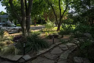 2631 Alco Ave, Dallas, TX 75211 - Photo 10