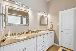 6118 Shoal Creek Trail, Garland, TX 75044 - Photo 20