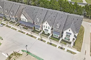 7929 Bayside Dr, Rowlett, TX 75088 - Photo 2