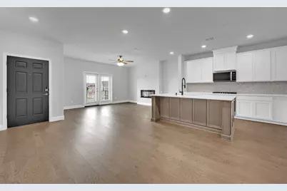 7929 Bayside Drive, Rowlett, TX 75088 - Photo 10