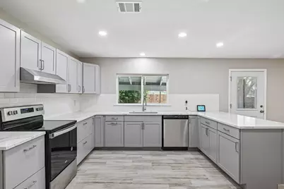3049 Ravine Trail, Carrollton, TX 75007 - Photo 12