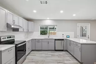 3049 Ravine Trail, Carrollton, TX 75007 - Photo 12