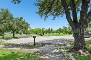 3049 Ravine Trail, Carrollton, TX 75007 - Photo 2