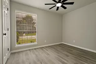 1653 Crosshaven Dr, Lewisville, TX 75077 - Photo 20
