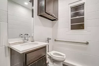 1413 Rio Grande Avenue, Fort Worth, TX 76102 - Photo 8