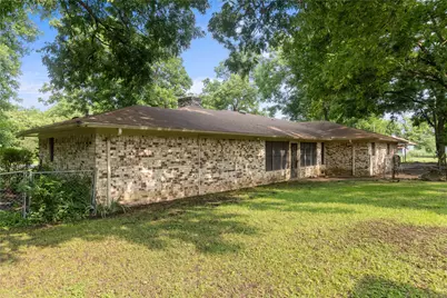 209 N Harrison Street, Roxton, TX 75477 - Photo 22