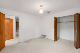 209 N Harrison St, Roxton, TX 75477 - Photo 18