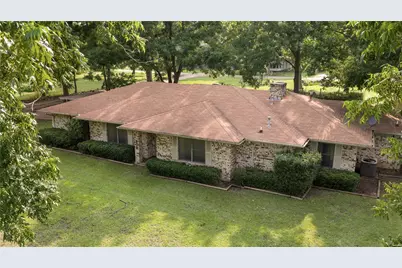 209 N Harrison Street, Roxton, TX 75477 - Photo 1