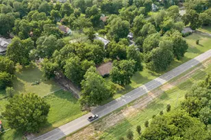 209 N Harrison St, Roxton, TX 75477 - Photo 26