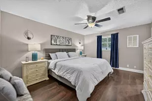8920 Kincaid Dr, Benbrook, TX 76116 - Photo 30