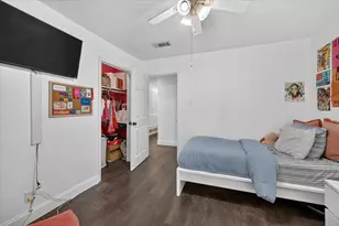 8920 Kincaid Dr, Benbrook, TX 76116 - Photo 22