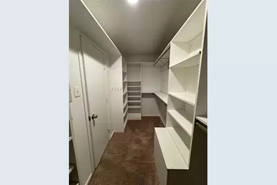 305 E Clover Park Drive, Fort Worth, TX 76140 - Photo 20