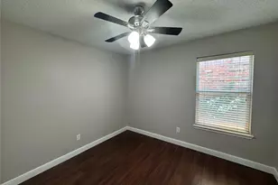 304 E Clover Park Dr, Fort Worth, TX 76140 - Photo 24