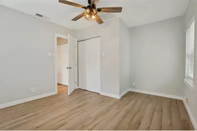 410 N Oak Cliff Boulevard, Dallas, TX 75208 - Photo 20