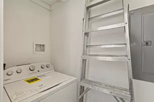 2502 Live Oak St, Dallas, TX 75204 - Photo 16