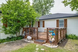 411 W Houston St, Leonard, TX 75452 - Photo 2