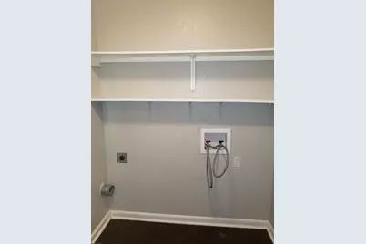 644 S Rogers Road, Irving, TX 75060 - Photo 10