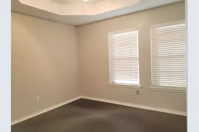 644 S Rogers Road, Irving, TX 75060 - Photo 16