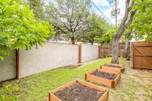 2314 W Rosedale St S, Fort Worth, TX 76110 - Photo 40