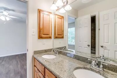 2314 W Rosedale Street S, Fort Worth, TX 76110 - Photo 34