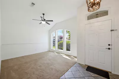 1812 Saint Nevis Drive, Mansfield, TX 76063 - Photo 2