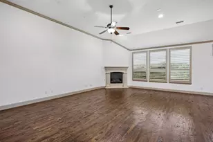 6814 Springwood Ln, Garland, TX 75044 - Photo 4