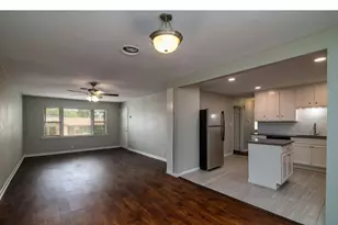 2416 Hillview Dr, Fort Worth, TX 76119 - Photo 10