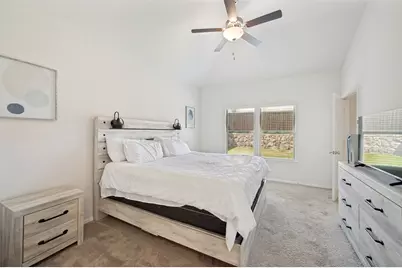 14065 Ilderton Street, Pilot Point, TX 76258 - Photo 8