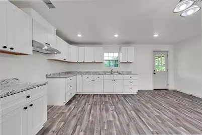 6410 Renwood Drive, Fort Worth, TX 76140 - Photo 12