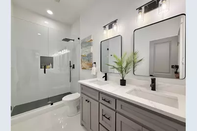 210 Silverleaf Drive, Fort Worth, TX 76112 - Photo 24