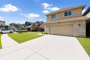 256 Natalie Dr, Grand Prairie, TX 75051 - Photo 28