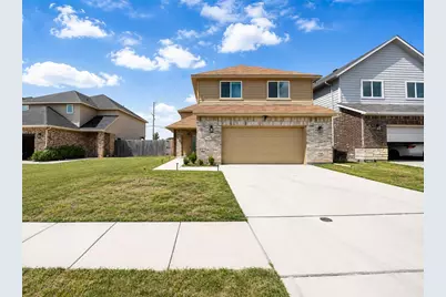 256 Natalie Drive, Grand Prairie, TX 75051 - Photo 1