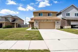 256 Natalie Dr, Grand Prairie, TX 75051 - Photo 1
