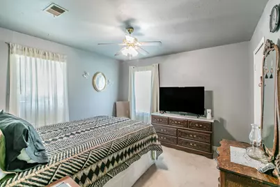 4816 Inwood Drive, Beverly Hills, TX 76711 - Photo 18