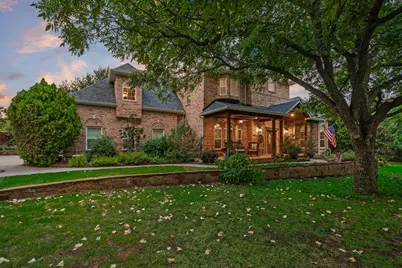 810 Cross Timbers Drive, Double Oak, TX 75077 - Photo 2