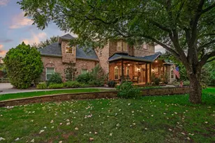 810 Cross Timbers Drive, Double Oak, TX 75077 - Photo 2