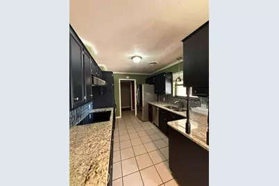 1949 Chimneywood Court, Abilene, TX 79602 - Photo 4