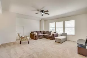 525 Oakbrook Dr, Burleson, TX 76028 - Photo 32
