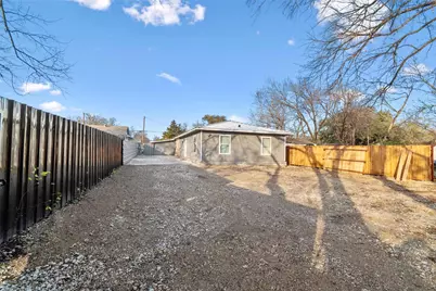 8714 Quinn Street, Dallas, TX 75217 - Photo 32