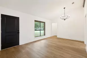 221 N 1st St, Mabank, TX 75147 - Photo 10