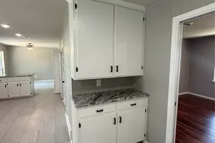 1601 San Jacinto St, Sulphur Springs, TX 75482 - Photo 10