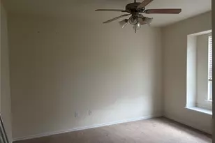140 Cherokee St, Greenville, TX 75402 - Photo 2