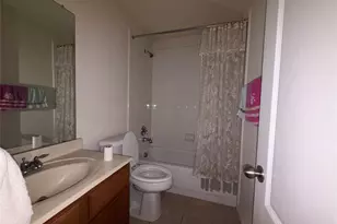 140 Cherokee St, Greenville, TX 75402 - Photo 6