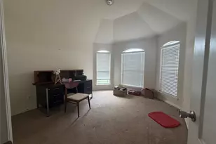 140 Cherokee St, Greenville, TX 75402 - Photo 4