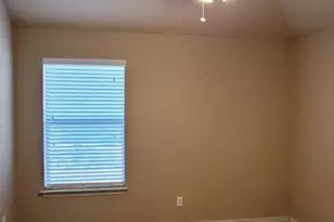 1815 Bersand, Gainesville, TX 76240 - Photo 4