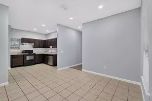 4718 Jamaica St, Dallas, TX 75210 - Photo 2
