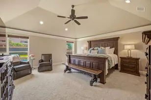 1010 Anna Cir, Granbury, TX 76048 - Photo 18