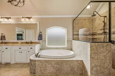 1010 Anna Circle, Granbury, TX 76048 - Photo 24