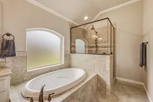 1010 Anna Cir, Granbury, TX 76048 - Photo 22
