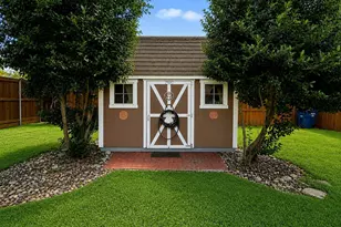 2728 Sunset Ave, Dallas, TX 75211 - Photo 22